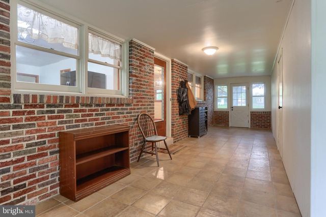 1022 E LISBURN ROAD, Mechanicsburg, PA 17055