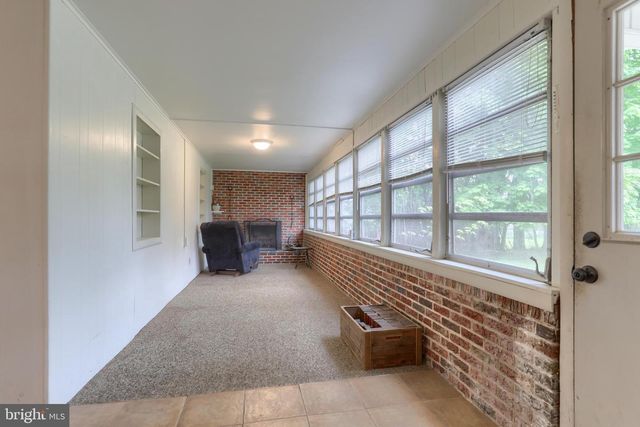 1022 E LISBURN ROAD, Mechanicsburg, PA 17055