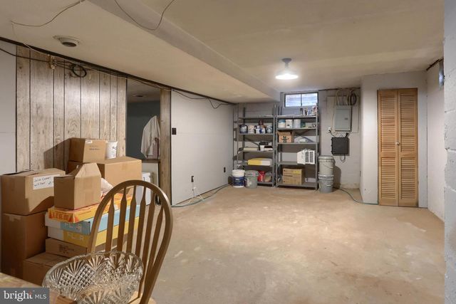 1022 E LISBURN ROAD, Mechanicsburg, PA 17055
