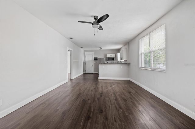 409 E FLORIBRASKA AVENUE C, Tampa, FL 33603