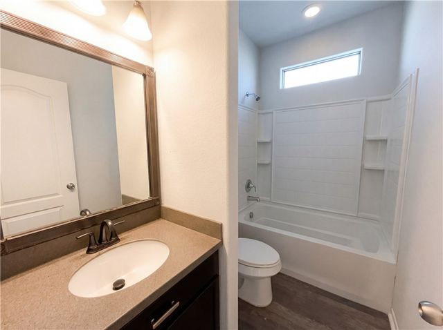 1805 Rhumba, Corpus Christi, TX 78410