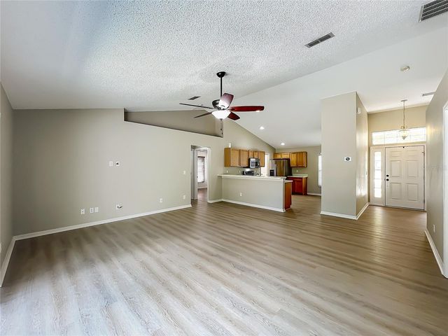 1103 LAKEVIEW OAKS DRIVE, Minneola, FL 34715