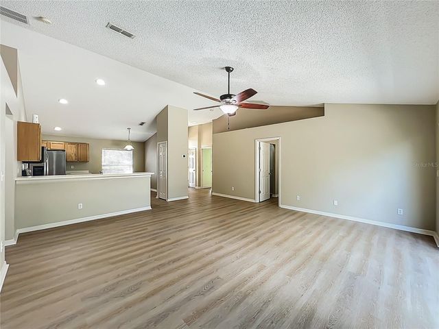 1103 LAKEVIEW OAKS DRIVE, Minneola, FL 34715