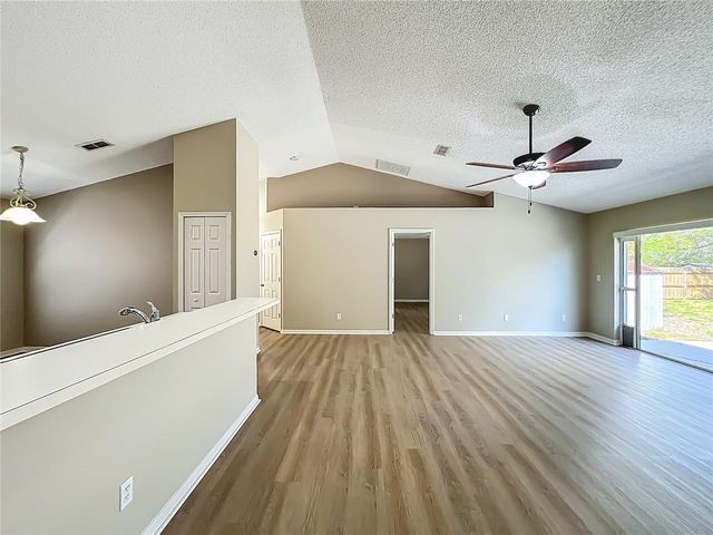 1103 LAKEVIEW OAKS DRIVE, Minneola, FL 34715