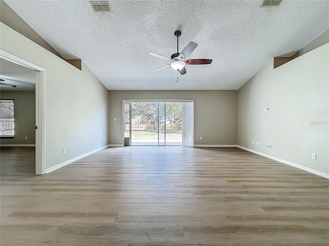 1103 LAKEVIEW OAKS DRIVE, Minneola, FL 34715