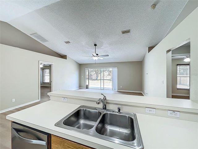 1103 LAKEVIEW OAKS DRIVE, Minneola, FL 34715