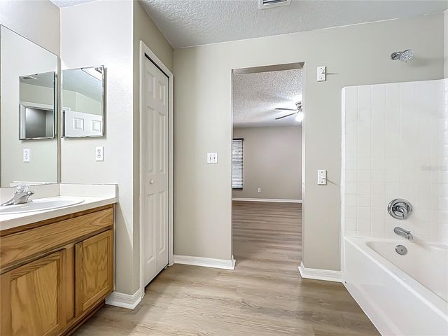 1103 LAKEVIEW OAKS DRIVE, Minneola, FL 34715