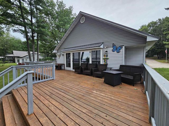 W715 N Shore Drive, Montello, WI 53949