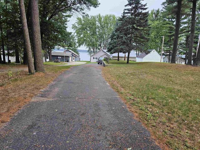 W715 N Shore Drive, Montello, WI 53949