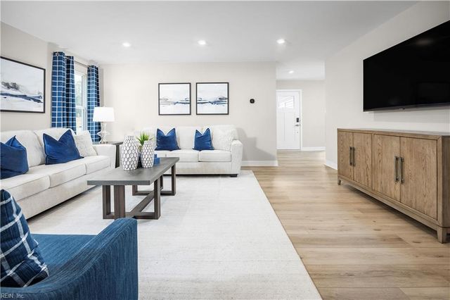 7043 Cunningham DR, Toano, VA 23168