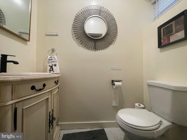 2343 FERNON ST, Philadelphia, PA 19145