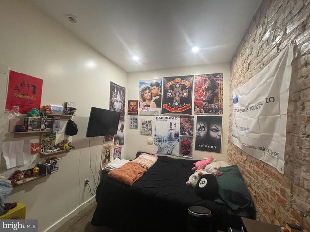 2343 FERNON ST, Philadelphia, PA 19145