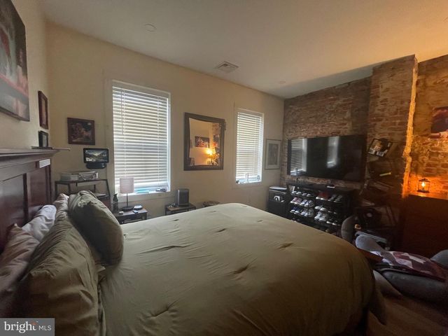 2343 FERNON ST, Philadelphia, PA 19145