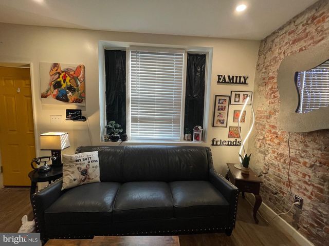 2343 FERNON ST, Philadelphia, PA 19145