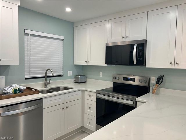 5117 Sea Bell RD E104, Sanibel, FL 33957