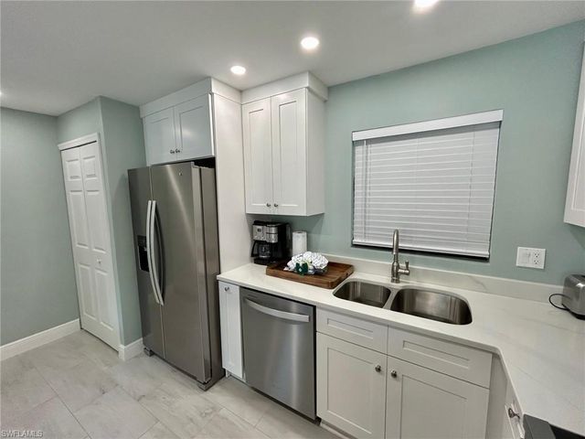 5117 Sea Bell RD E104, Sanibel, FL 33957