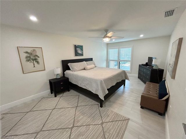 5117 Sea Bell RD E104, Sanibel, FL 33957