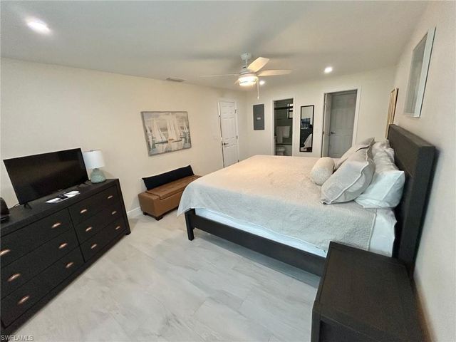 5117 Sea Bell RD E104, Sanibel, FL 33957