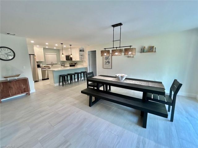 5117 Sea Bell RD E104, Sanibel, FL 33957