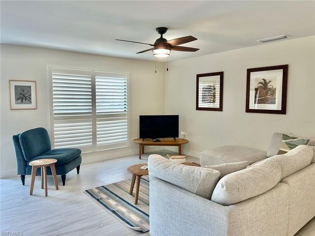 5117 Sea Bell RD E104, Sanibel, FL 33957
