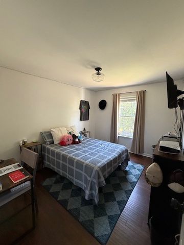 80 Oak Valley Dr, Spring Hill, TN 37174