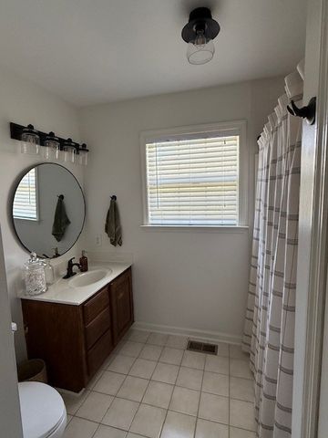 80 Oak Valley Dr, Spring Hill, TN 37174