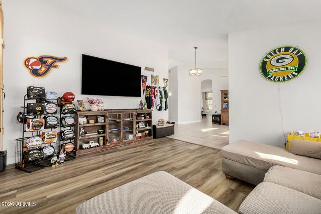 17810 W SUMMIT Drive, Goodyear, AZ 85338