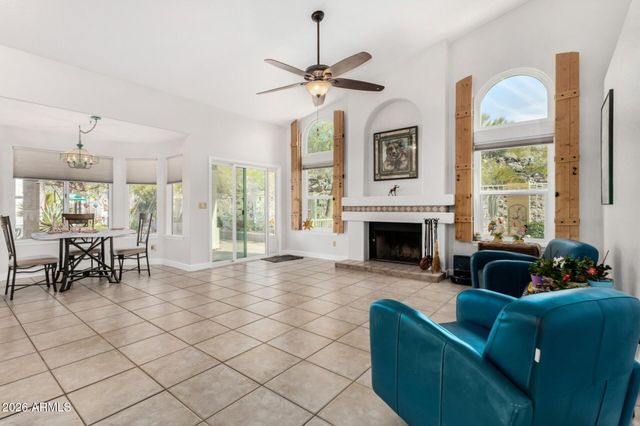 17810 W SUMMIT Drive, Goodyear, AZ 85338