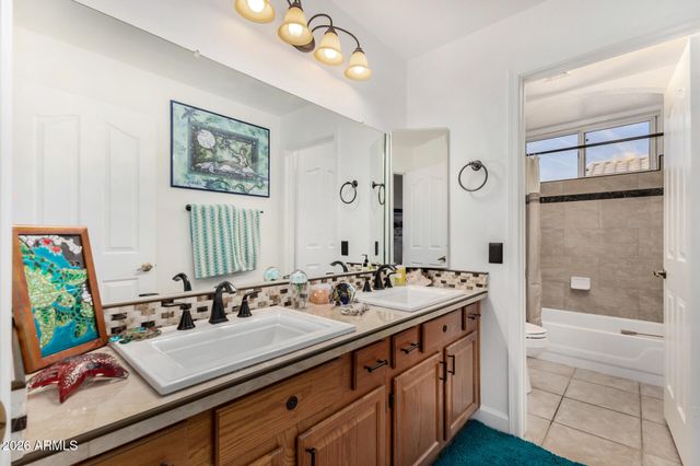 17810 W SUMMIT Drive, Goodyear, AZ 85338