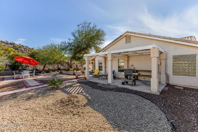 17810 W SUMMIT Drive, Goodyear, AZ 85338