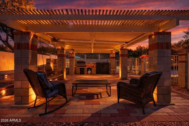 17810 W SUMMIT Drive, Goodyear, AZ 85338