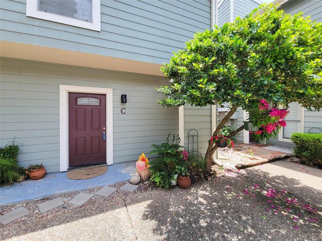 4225 Purdue Street C, Houston, TX 77005