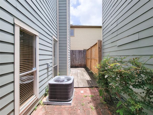 4225 Purdue Street C, Houston, TX 77005