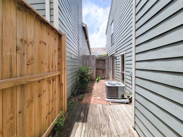 4225 Purdue Street C, Houston, TX 77005