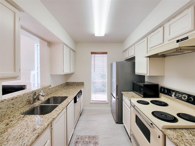 4225 Purdue Street C, Houston, TX 77005