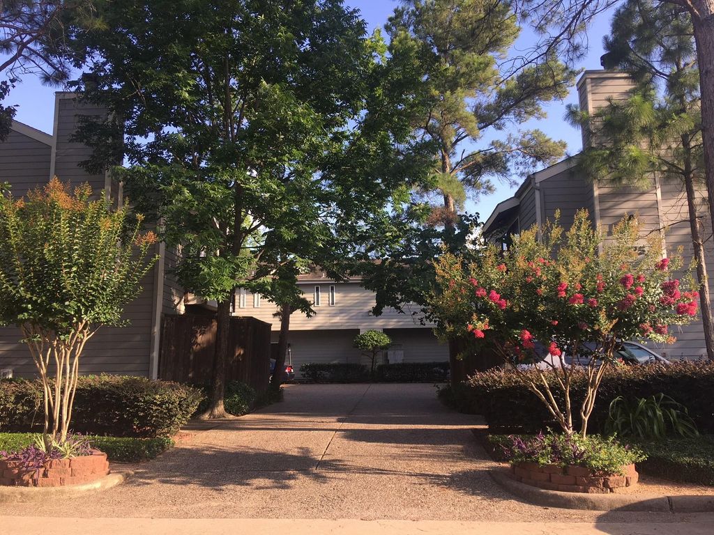 4225 Purdue Street C, Houston, TX 77005