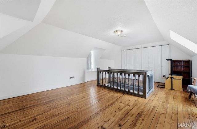 4262 Hartford Street, St Louis, MO 63116