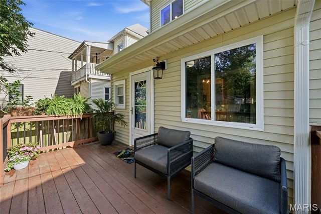 4262 Hartford Street, St Louis, MO 63116