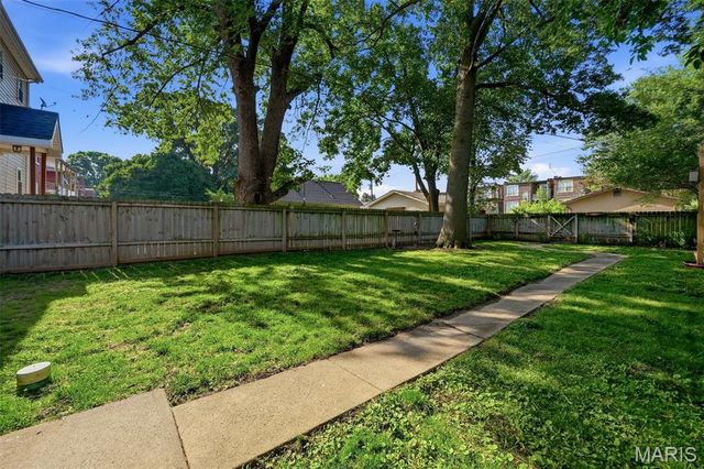 4262 Hartford Street, St Louis, MO 63116