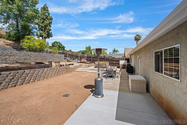 1157 Via Loma Vista, El Cajon, CA 92019