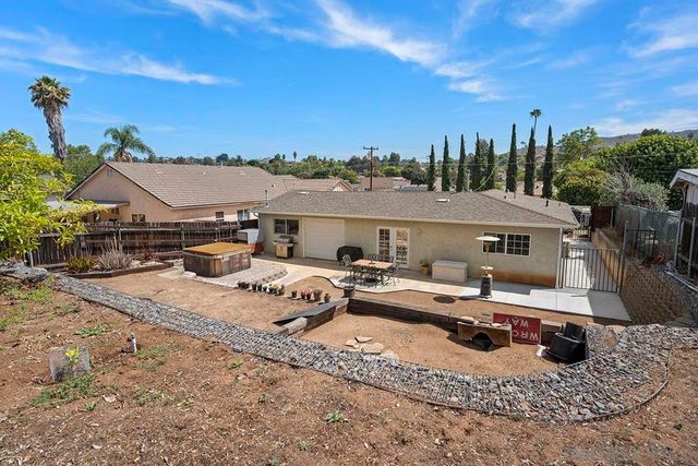1157 Via Loma Vista, El Cajon, CA 92019