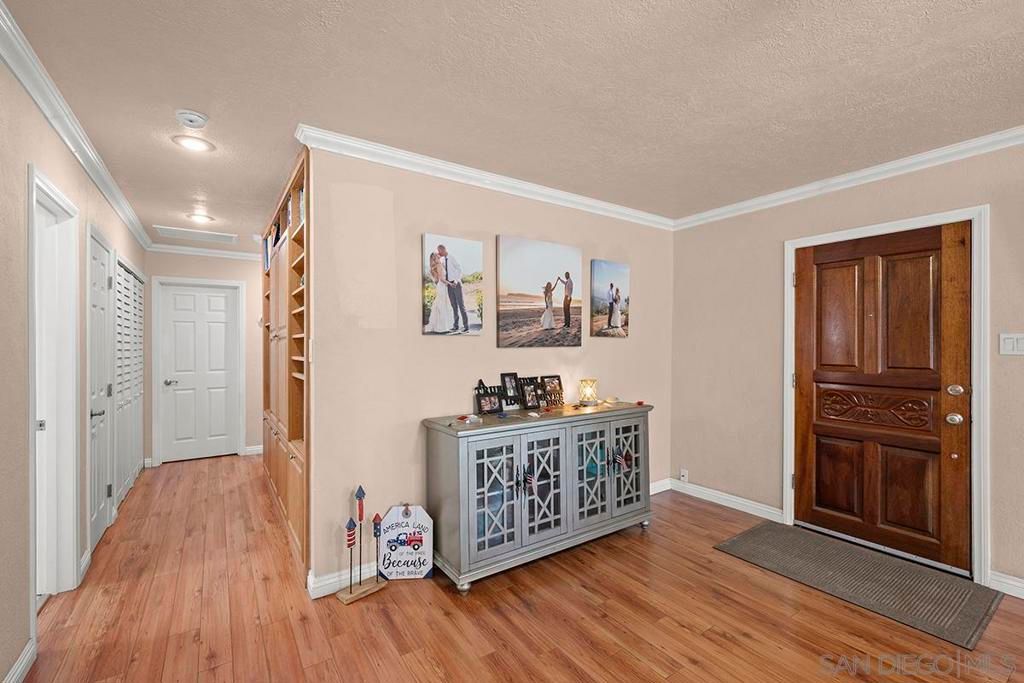 Image 9 of property listing at 1157 Via Loma Vis, El Cajon, CA 92019