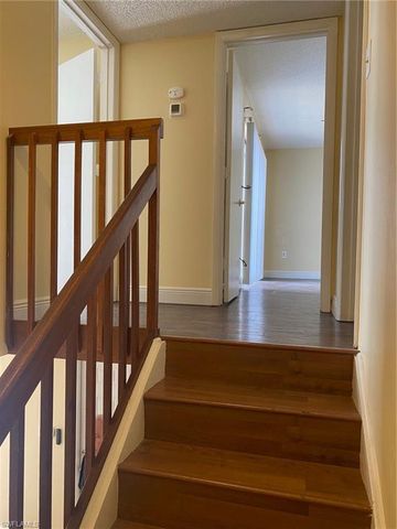 5245 Cedarbend DR # 2, Fort Myers, FL 33919