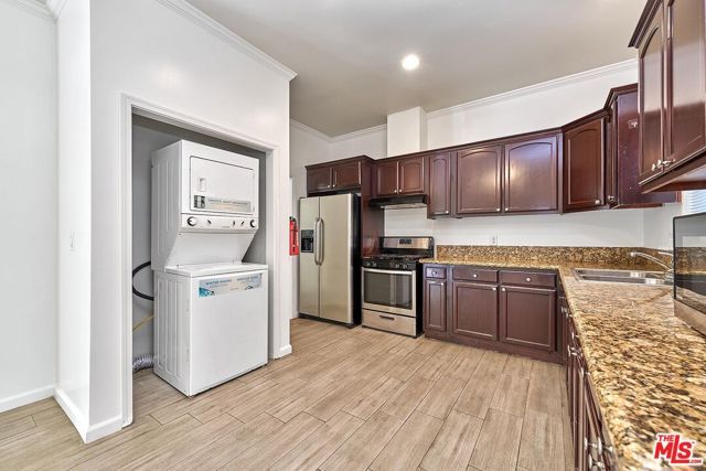 705 S Gramercy Place, Los Angeles, CA 90005