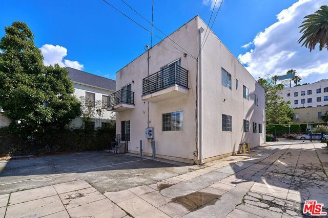 705 S Gramercy Place, Los Angeles, CA 90005