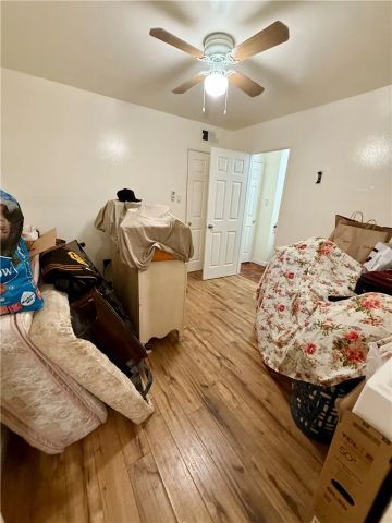 4010 S J, Oxnard, CA 93033