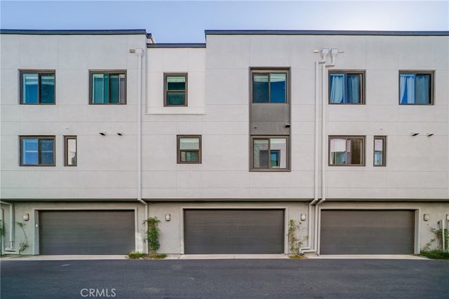 122 Schick, Irvine, CA 92614