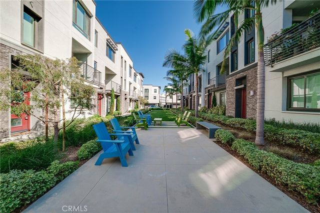 122 Schick, Irvine, CA 92614