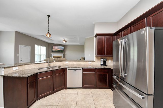 104 Dorothy Drive, Dayton, TX 77535