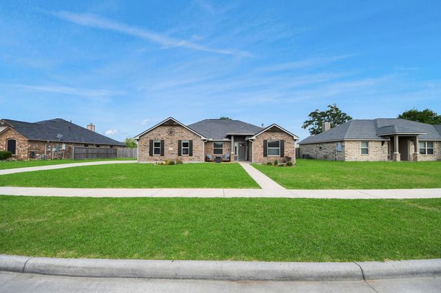 104 Dorothy Drive, Dayton, TX 77535